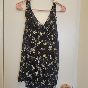 Maurices size 1 tank